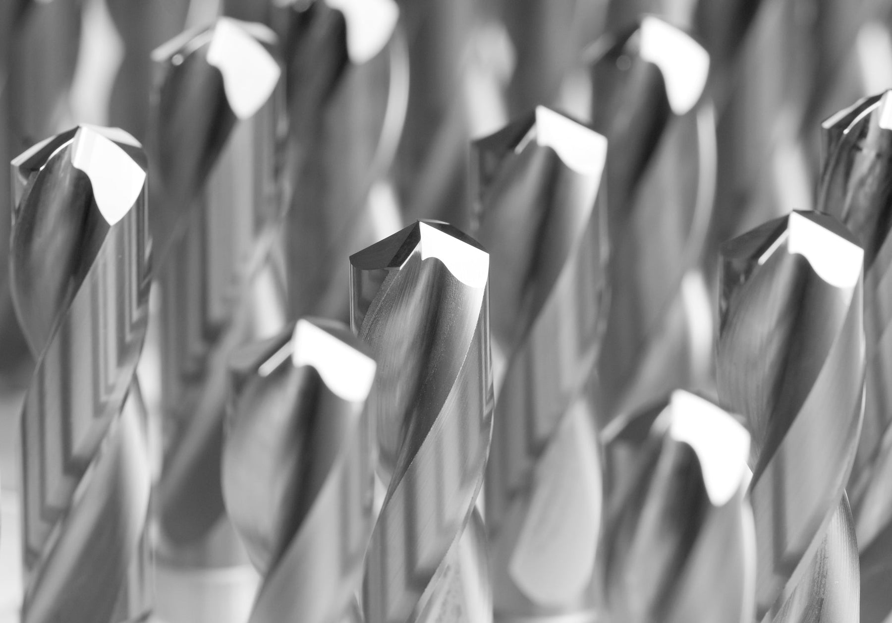 Through Coolant vs Standard Drills: Which Is Best for Your Application?